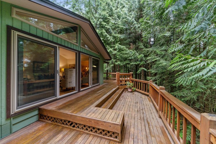 Why is my deck rotting | Sell your home in 24 hours